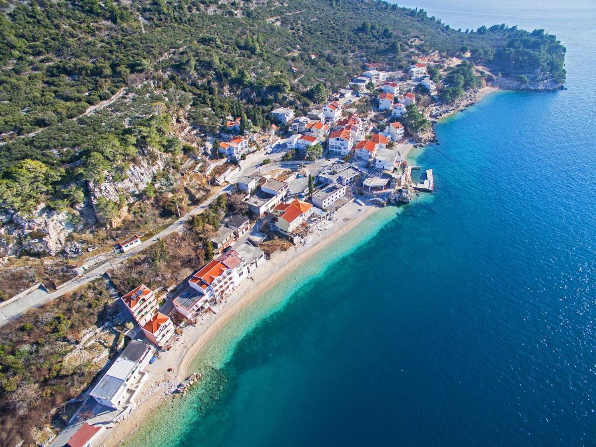 Vila Mila Mare ドラスニセ エクステリア 写真